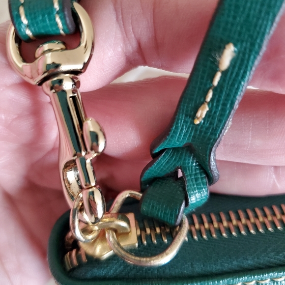 Dooney & Bourke Saffiano large zip around wallet - Picture 7 of 9